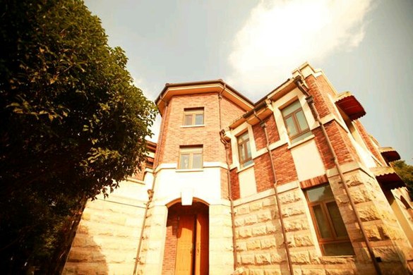 多米诺别墅轰趴(江宁大学城 店)