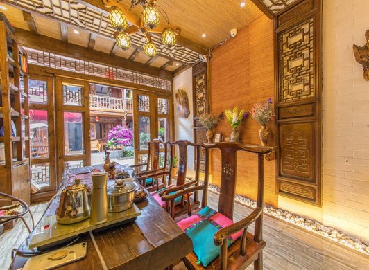 丽江古城雪山丽景精品客栈阳光蜜月房